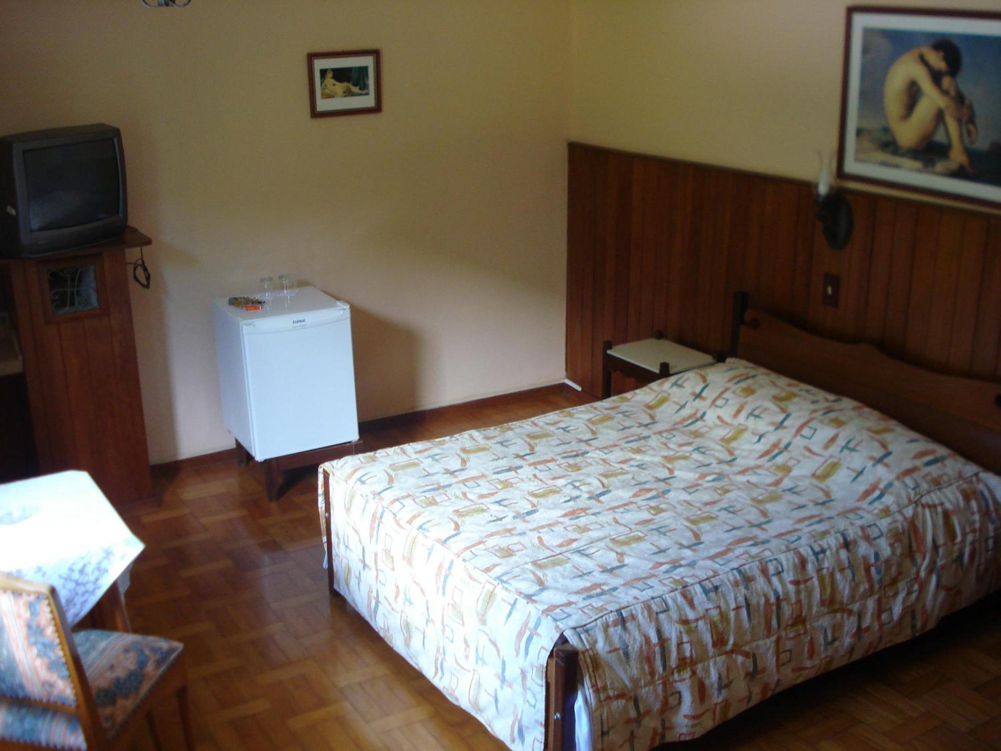 Hotel Bucsky Nova Friburgo Habitación foto