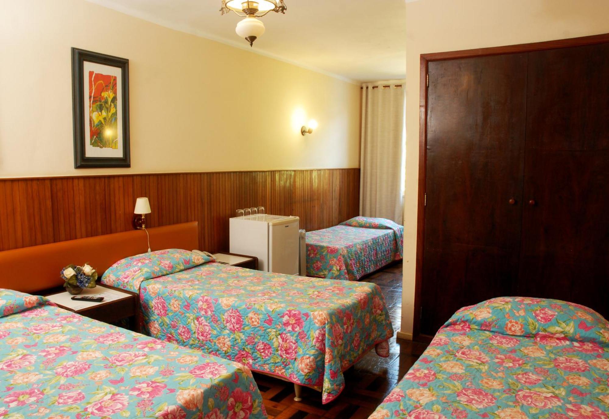 Hotel Bucsky Nova Friburgo Habitación foto